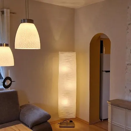 Kleines Haus Am Wald, Garten, Citybahnanbindung Tatil Evi *